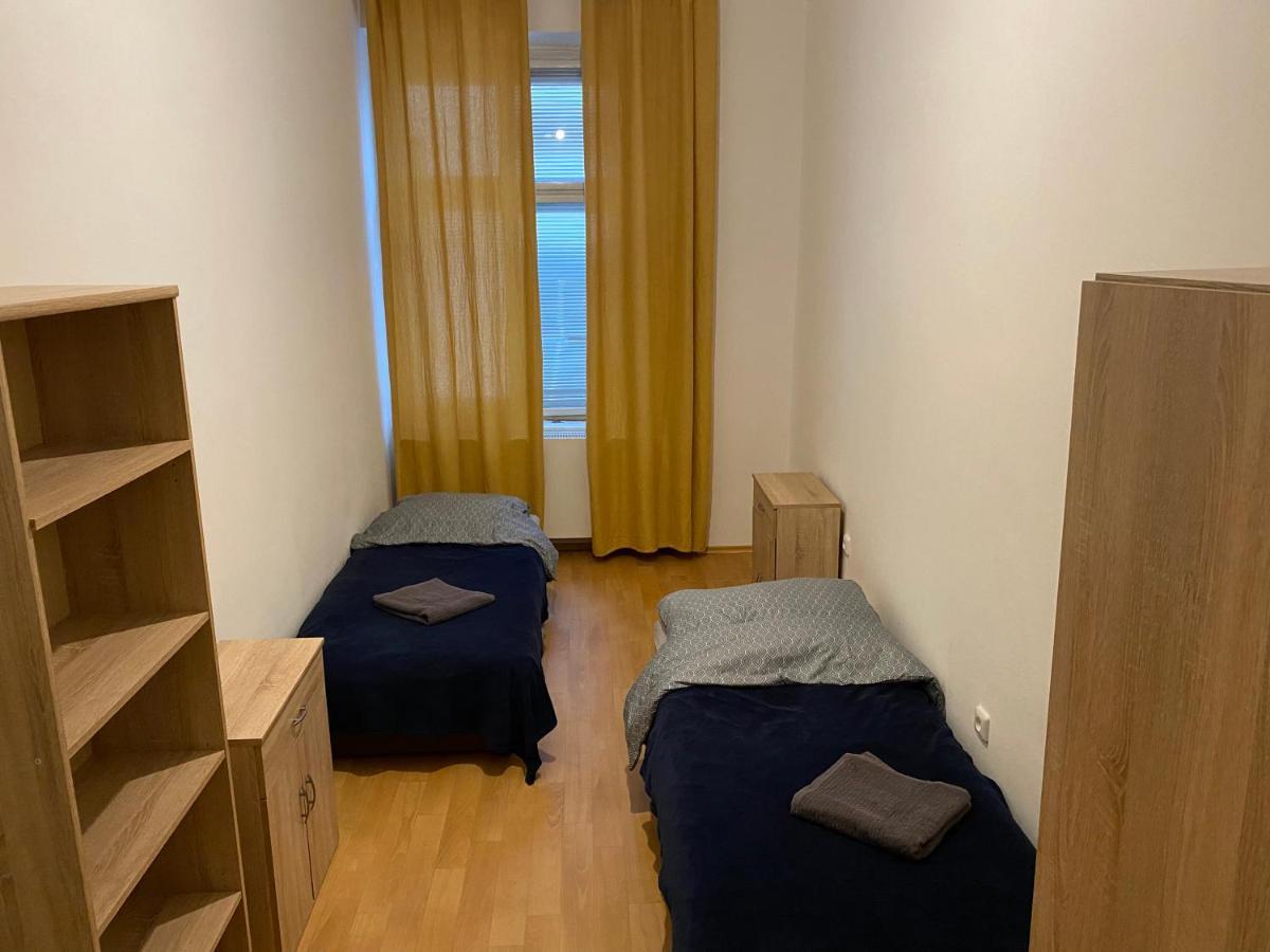 Apartments Tomkova Hradec Kralove Exterior photo